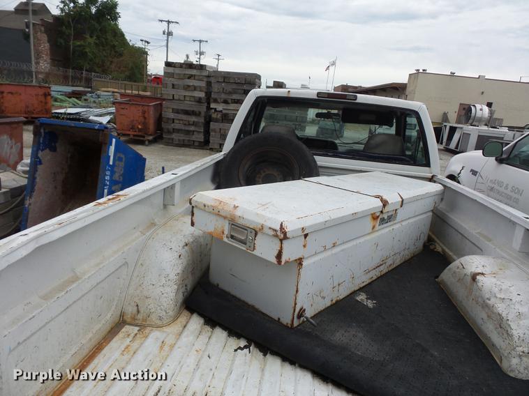 image for item DD2016 1996 Chevrolet 1500 pickup truck