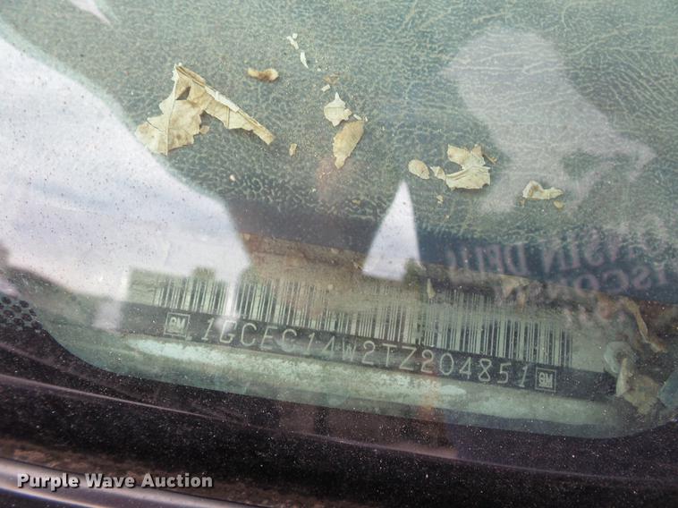 image for item DD2016 1996 Chevrolet 1500 pickup truck