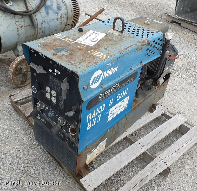 image for item DD2021 Miller Bobcat 225G welder