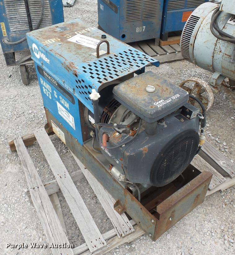 image for item DD2021 Miller Bobcat 225G welder