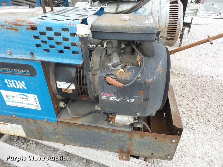image for item DD2021 Miller Bobcat 225G welder