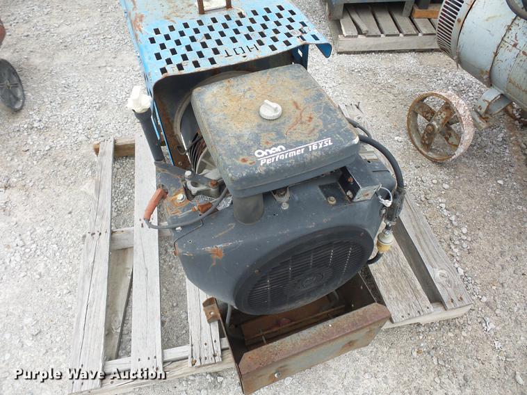 image for item DD2021 Miller Bobcat 225G welder