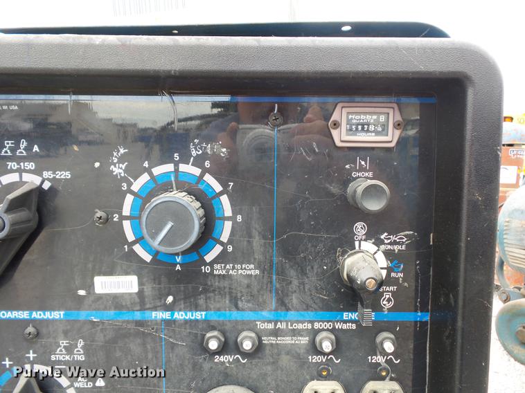 image for item DD2030 Miller Bobcat 225NT welder/generator