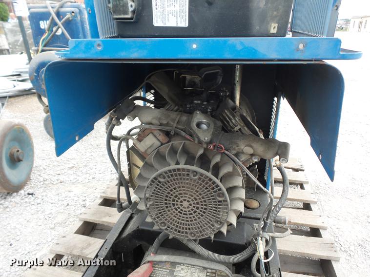 image for item DD2030 Miller Bobcat 225NT welder/generator