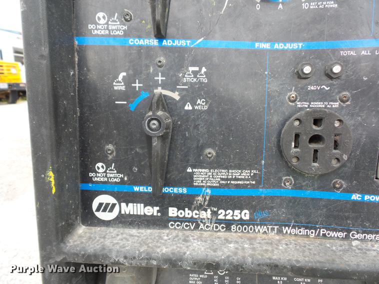 image for item DD2033 Miller Bobcat 225G welder/generator