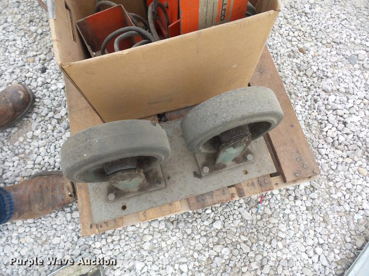 image for item DD2034 Turn table system