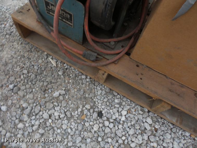 image for item DD2034 Turn table system