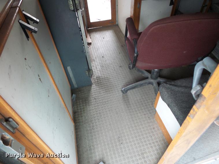 image for item DD2045 1996 Chevrolet P30 delivery truck