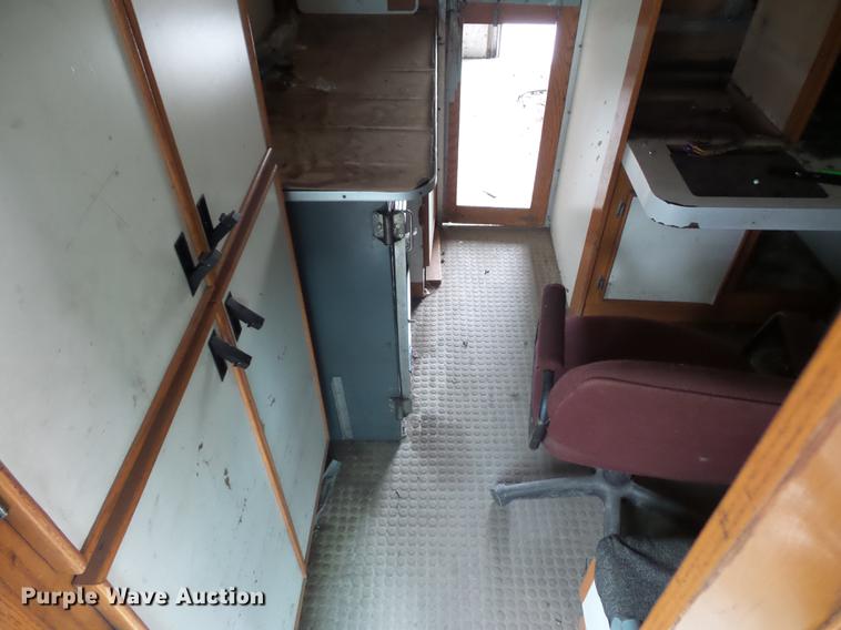 image for item DD2045 1996 Chevrolet P30 delivery truck