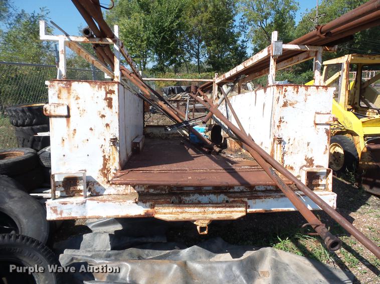 image for item DD2078 Utility bed