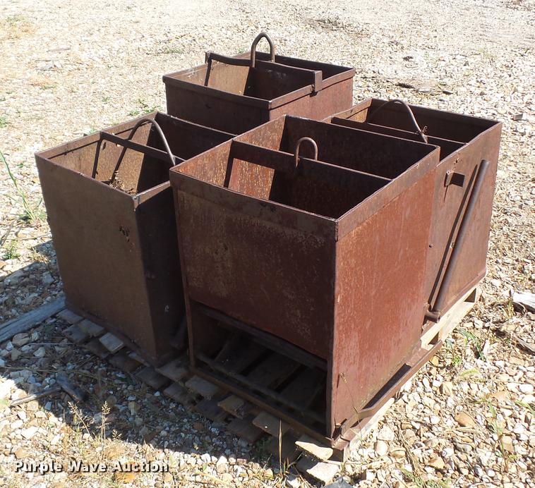 image for item DD2079 (4) dump boxes