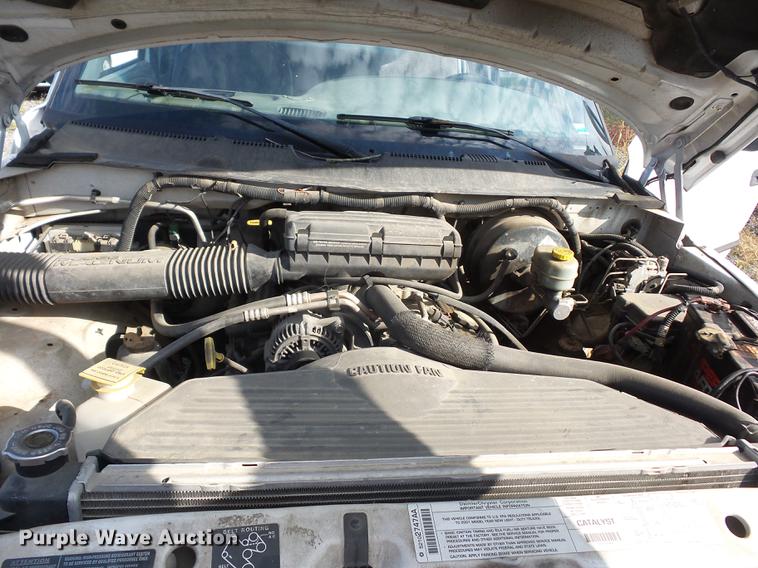 image for item DD2107 2001 Dodge Ram 1500 Quad Cab pickup truck