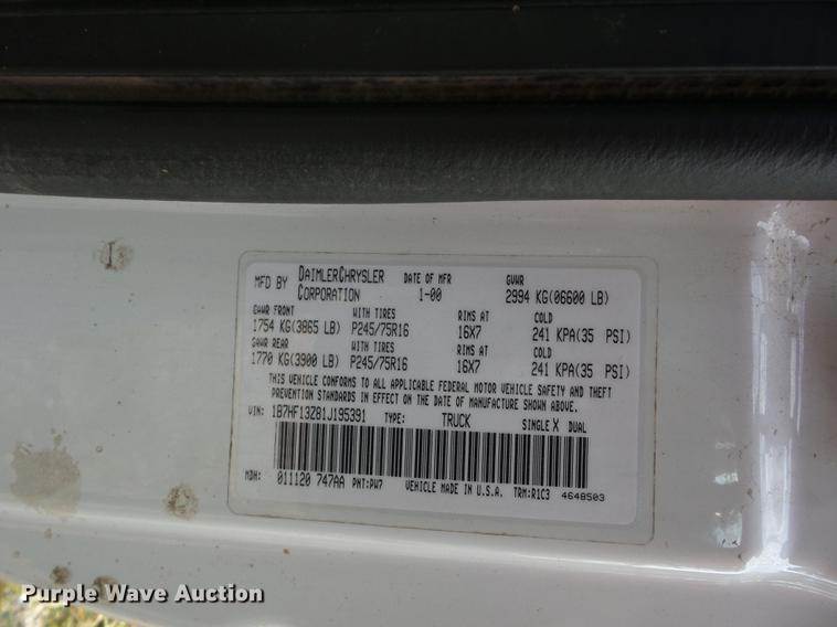 image for item DD2107 2001 Dodge Ram 1500 Quad Cab pickup truck