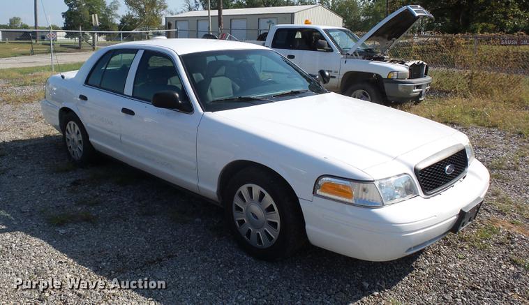 image for item DD2108 2007 Ford Crown Victoria Police Interceptor