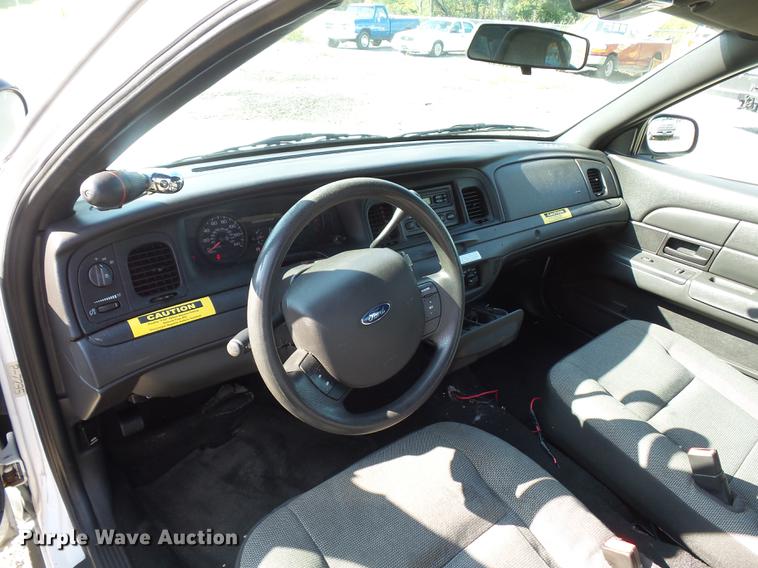 image for item DD2108 2007 Ford Crown Victoria Police Interceptor