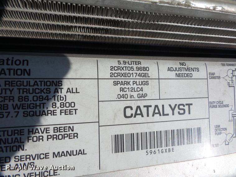 image for item DD2109 2002 Dodge Ram 2500 pickup truck cab and chassis