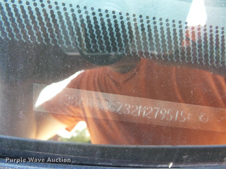 image for item DD2109 2002 Dodge Ram 2500 pickup truck cab and chassis