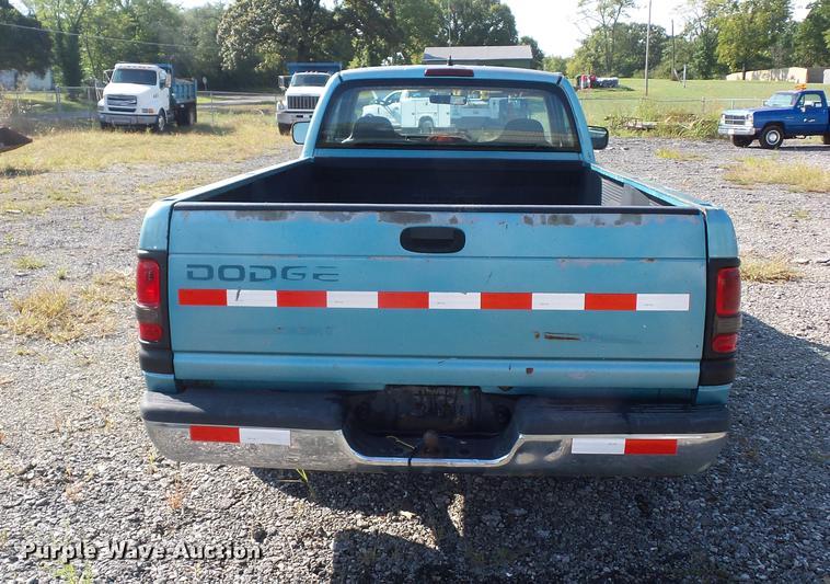 image for item DD2110 1996 Dodge Ram 1500 pickup truck