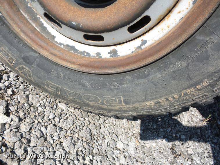 image for item DD2110 1996 Dodge Ram 1500 pickup truck