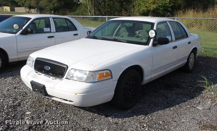 image for item DD2119 2009 Ford Crown Victoria Police Interceptor