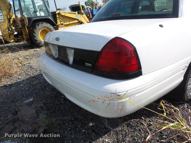 image for item DD2119 2009 Ford Crown Victoria Police Interceptor