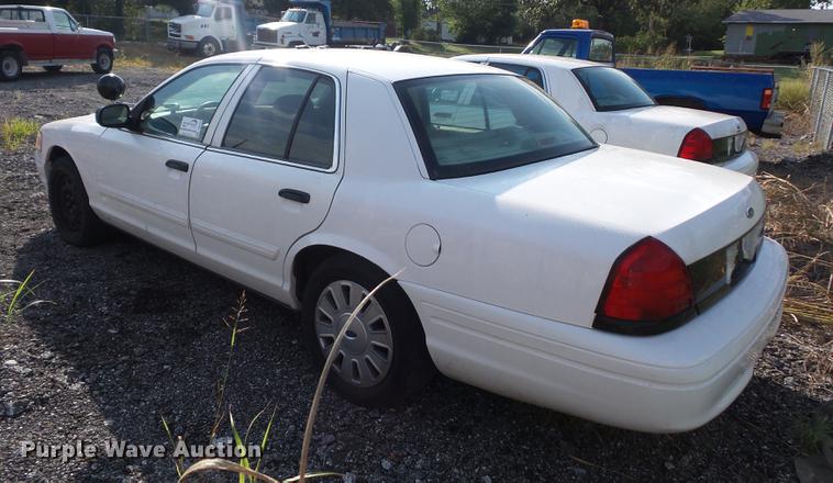 image for item DD2119 2009 Ford Crown Victoria Police Interceptor