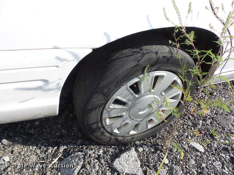 image for item DD2119 2009 Ford Crown Victoria Police Interceptor