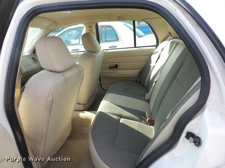 image for item DD2119 2009 Ford Crown Victoria Police Interceptor