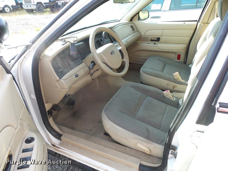 image for item DD2119 2009 Ford Crown Victoria Police Interceptor