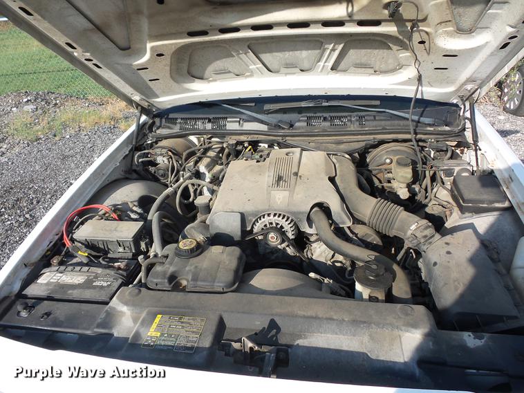 image for item DD2120 2003 Ford Crown Victoria Police Interceptor