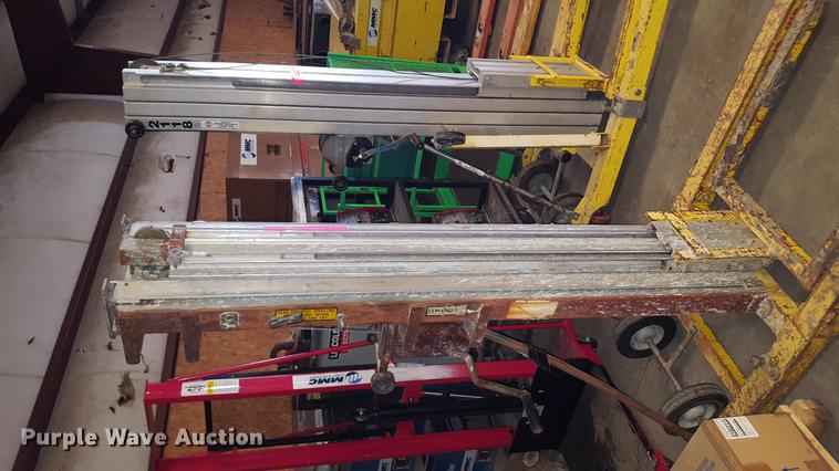 image for item DD2195 (3) material lifts