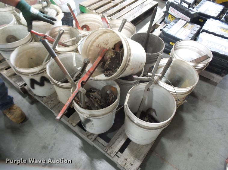 image for item DD2220 (13) chain come-a-longs