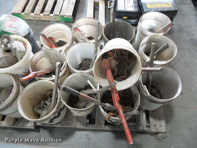 image for item DD2220 (13) chain come-a-longs