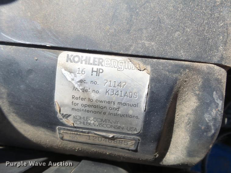 image for item DE9182 Ford LGT165 lawn mower