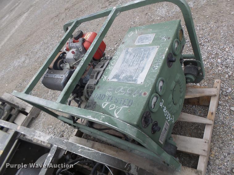 image for item DF9380 US Army MEP-016A generator