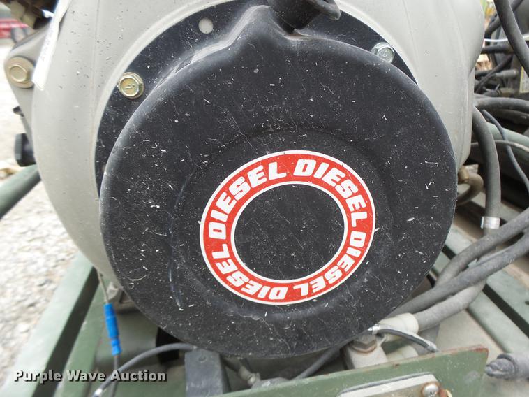 image for item DF9380 US Army MEP-016A generator