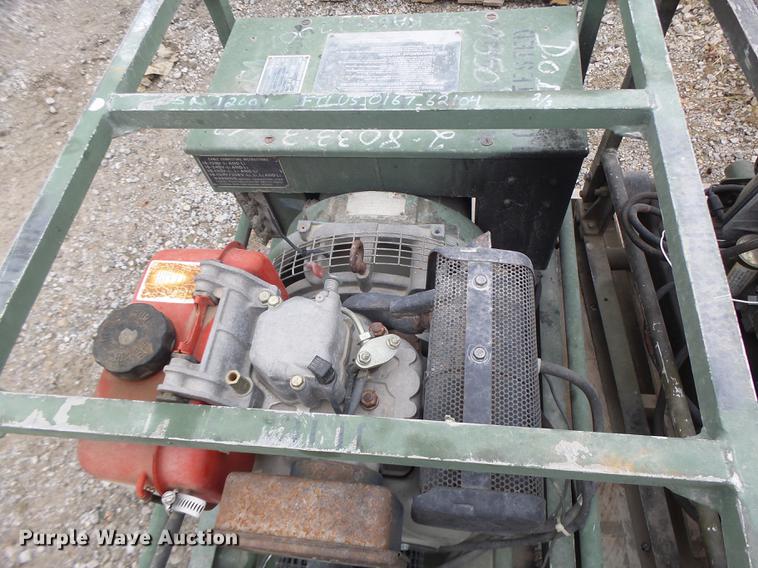 image for item DF9380 US Army MEP-016A generator