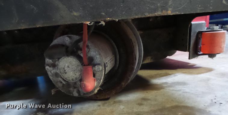 image for item DF9396 Factory Cat 34-D floor scrubber