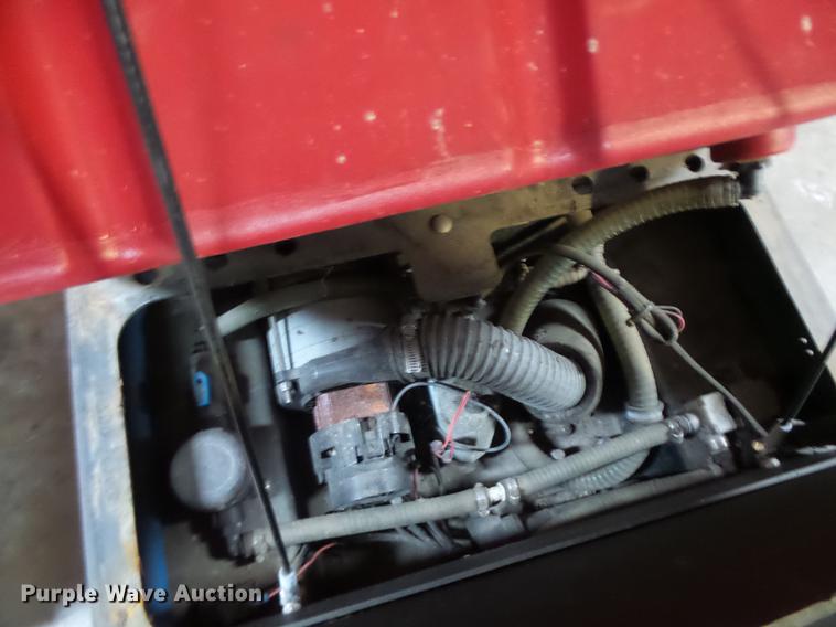 image for item DF9396 Factory Cat 34-D floor scrubber