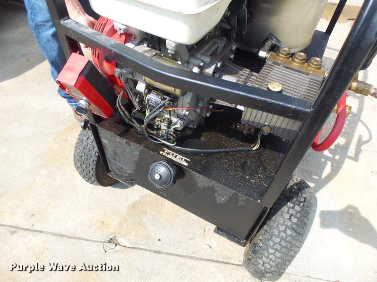 image for item DF9398 Magnum 4000 hot pressure washer