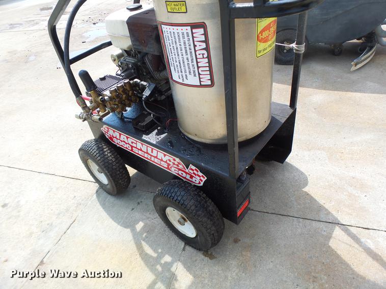image for item DF9398 Magnum 4000 hot pressure washer