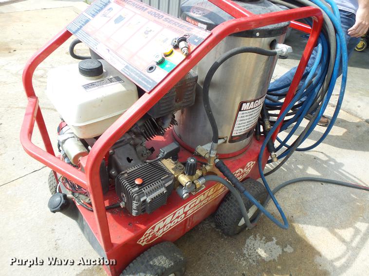 image for item DF9399 Magnum 4000 pressure washer