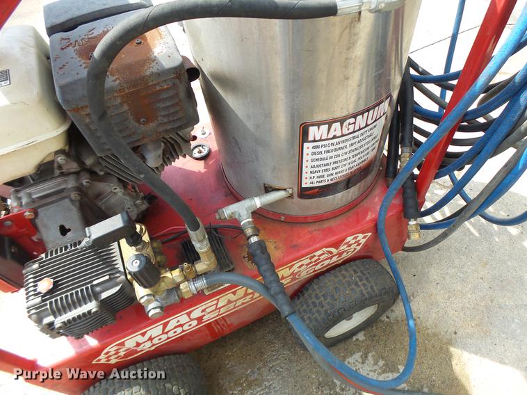 image for item DF9399 Magnum 4000 pressure washer