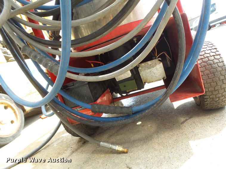 image for item DF9399 Magnum 4000 pressure washer