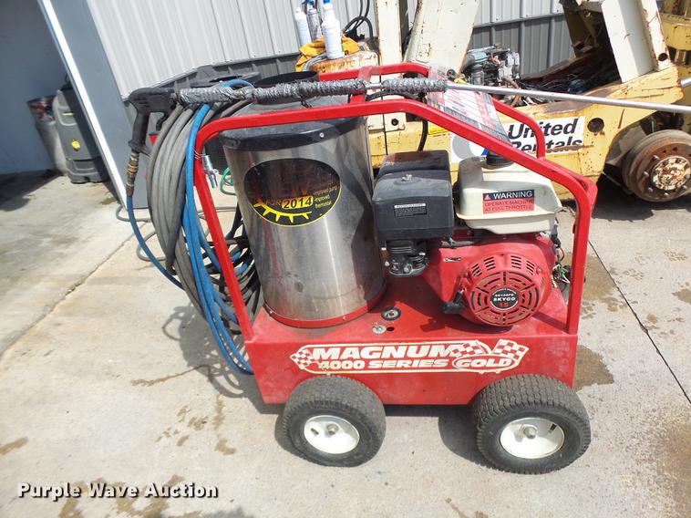 image for item DF9399 Magnum 4000 pressure washer