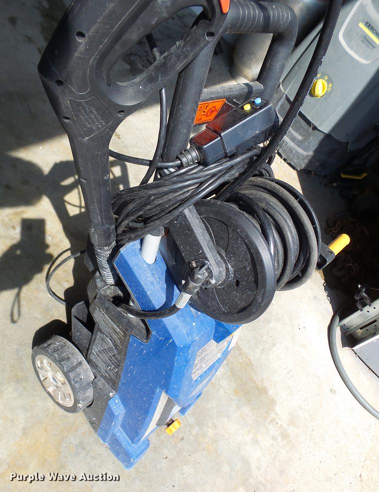 image for item DF9401 (2) electric power washers