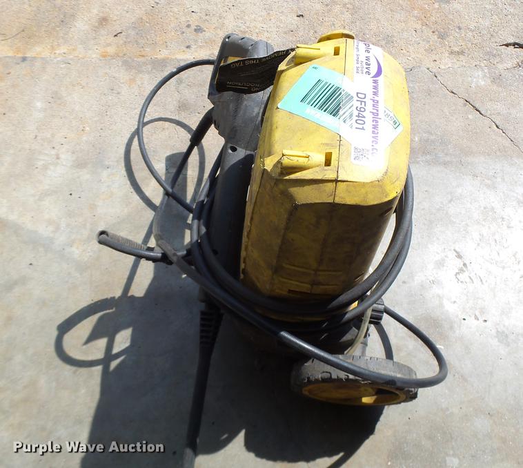 image for item DF9401 (2) electric power washers