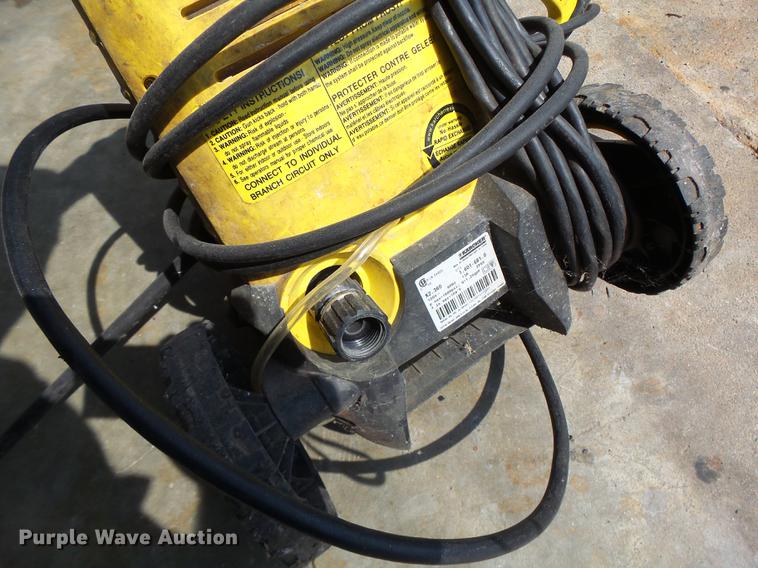 image for item DF9401 (2) electric power washers