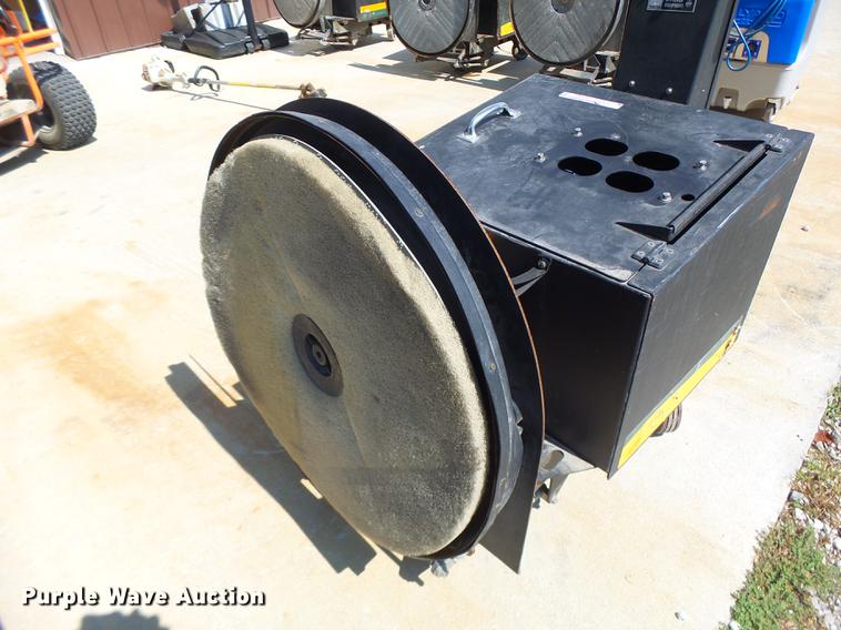 image for item DF9403 (4) NSS battery powered burnishers