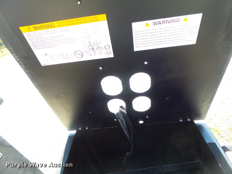 image for item DF9403 (4) NSS battery powered burnishers